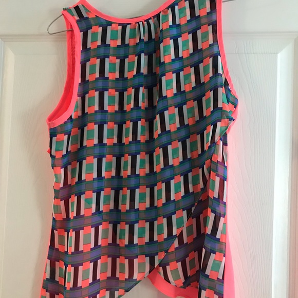 Tank top - Picture 2 of 2